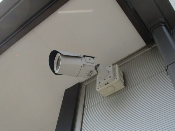 既存の防犯カメラ：防犯カメラシステムの更新