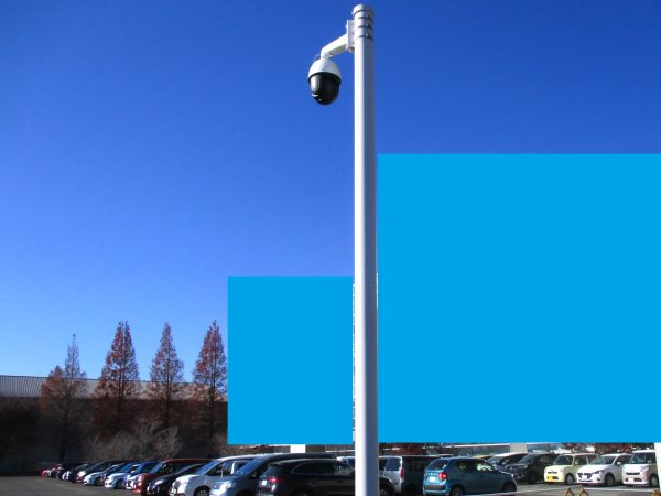 大学・教育機関の防犯カメラシステム：駐車場監視のTPZカメラ